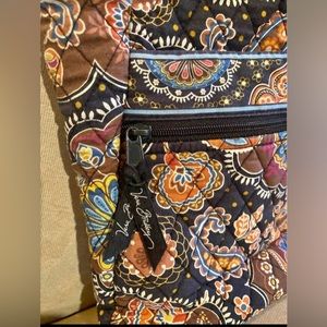 Vera Bradley *retired* Kensington crossbody purse.